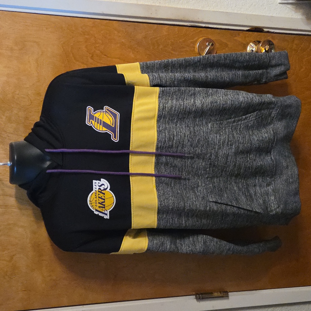 NBA Los Angeles Lakers Yellow Gray Black Long Sleeve Hoodie Pull Over Size Large